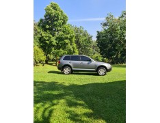 Volkswagen Touareg V8 4.2L (2005) – New Air Suspension, Low Mileage